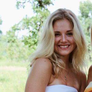 Meet your Posher, Brynne